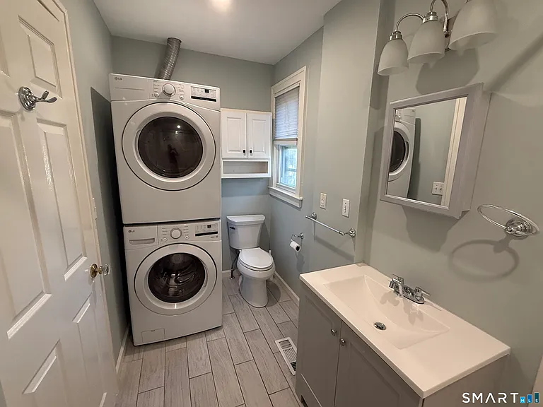 287 Old Stratfield Rd — Photo 12