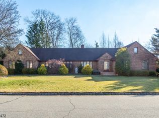 1 Rustic Ct, Florham Park, NJ 07932