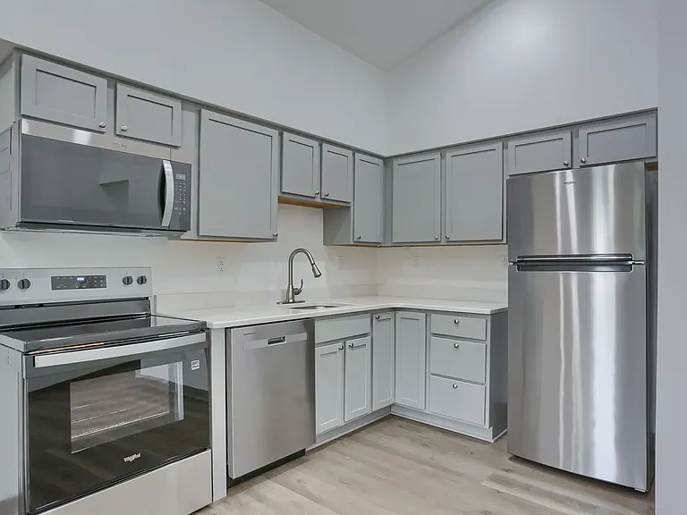 124 Kathleen Dr #5 — Photo 21