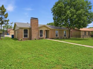 1373 Oakbluff Dr, Lancaster, TX 75146
