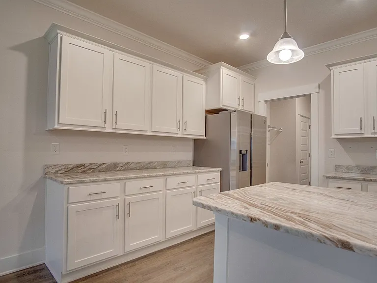 713 Brambling Ct — Photo 9