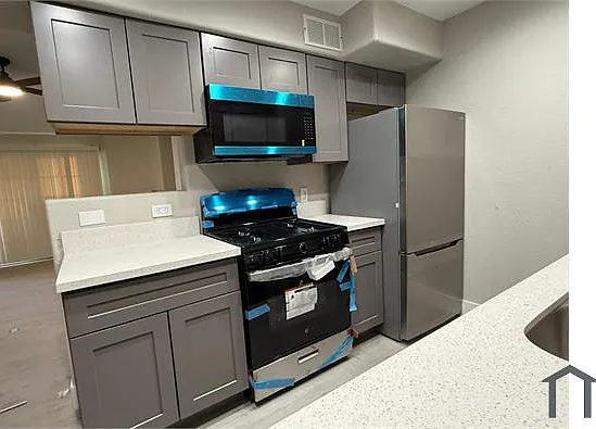 3318 N Decatur Blvd — Photo 18