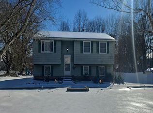 1119 Arch Hill Dr, North Chesterfield, VA 23236