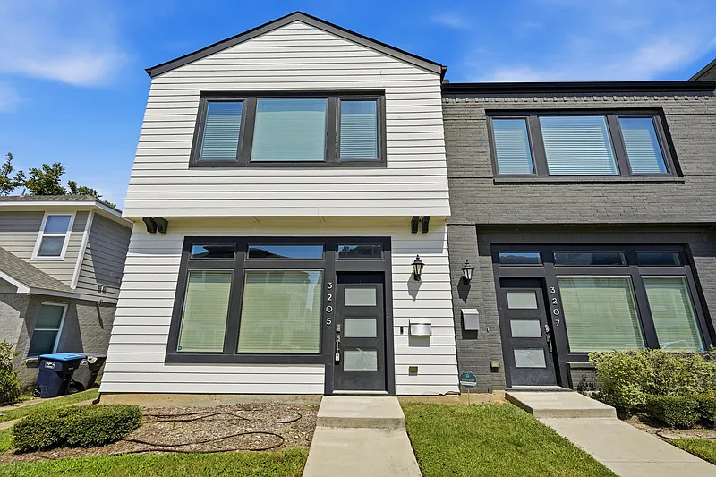 3 bed, 2.5 bath, 1666 sqft, $3,500 — Photo 3