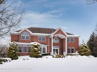 141 Highland Ridge Rd, Manalapan, NJ 07726