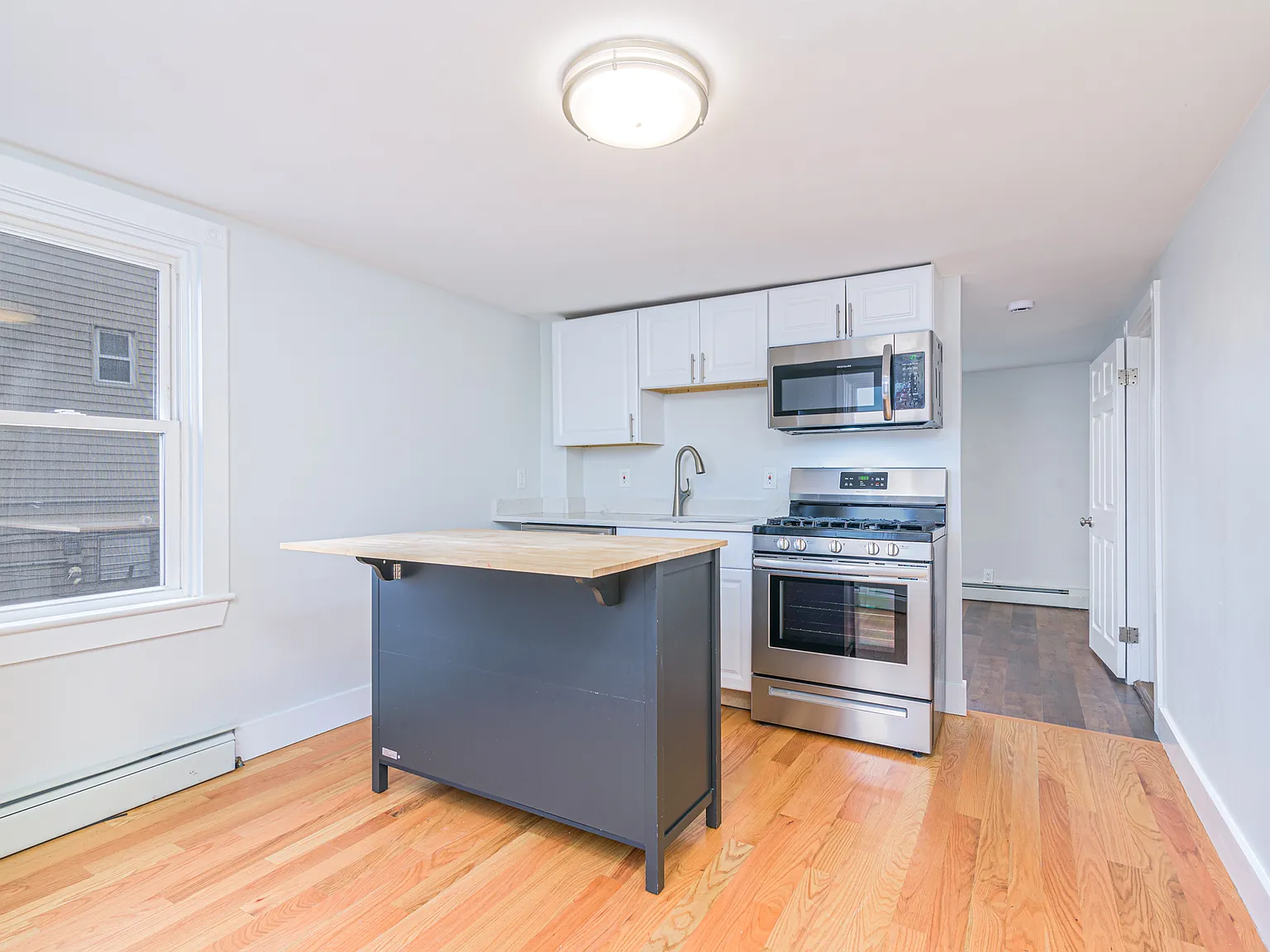 8 Marcello St — Photo 3