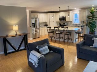 5182 W Washington St, Springfield, IL 62711