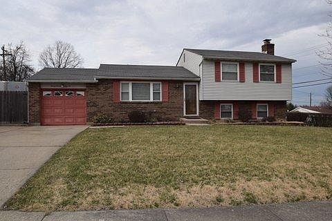 2nd image of 2756 Spruceway Dr