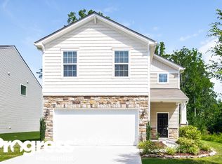 9915 Tremont Place Rd, Charlotte, NC 28227