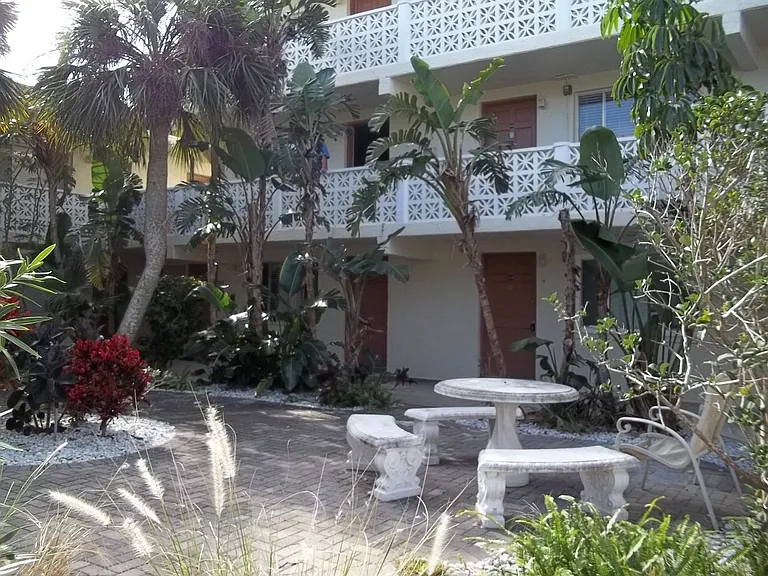 102 S Peninsula Dr #207 — Photo 5
