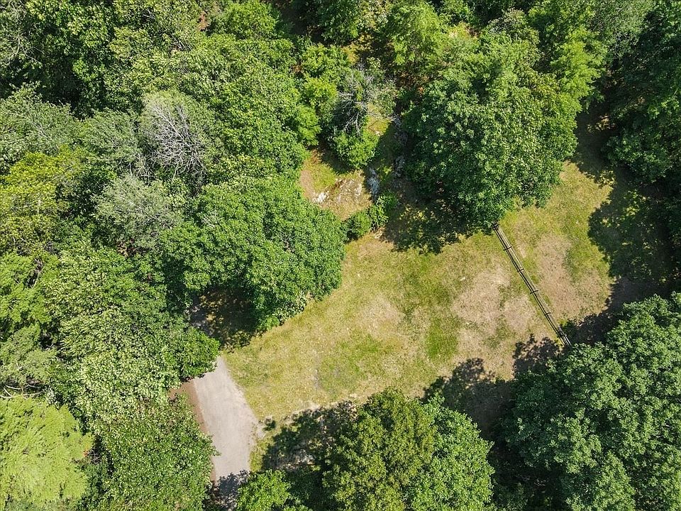 1st image of 3 Shining Valley Cir