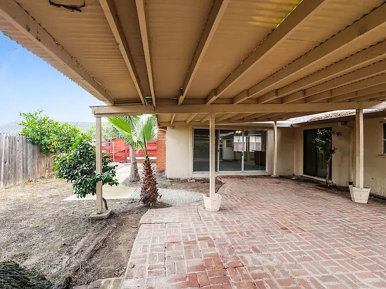 290 Bart Ave — Photo 9