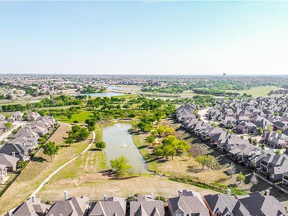 2nd image of 2626 Hundred Knights Dr