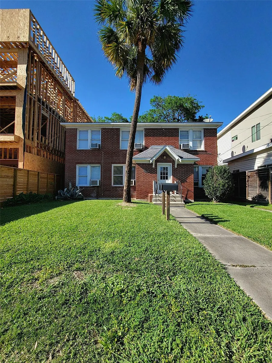Building Photo - 1238 Peden St #2