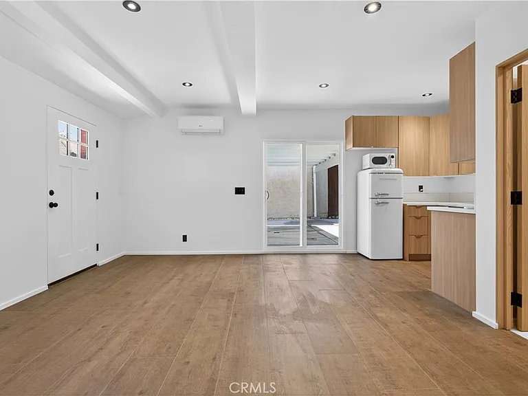 1713 W Alameda Ave — Photo 47