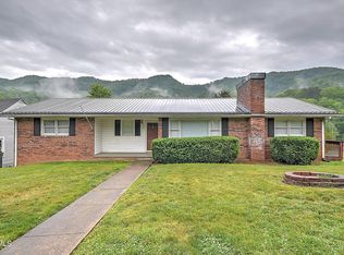 757 W Jackson St, Gate City, VA 24251