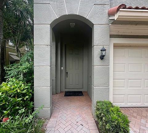 Sidewalk into your private entrance
