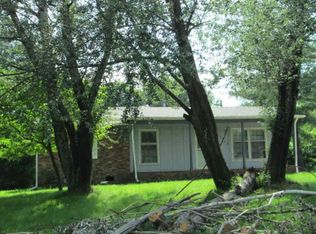 3868 Hartford St, Winston Salem, NC 27106
