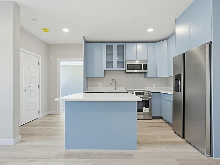 Taj Estates of Franklin II — Photo 159