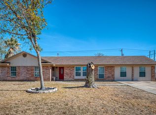216 Fox Dr, Del Rio, TX 78840