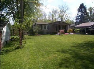 2583 E Top Hat Rd, Princeton, IN 47670