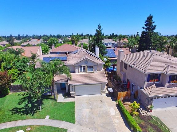 3rd image of 2429 Browns Ct