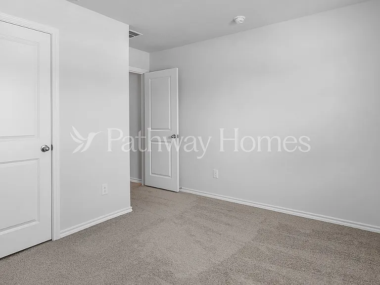 9449 Golden Tree Ave — Photo 13