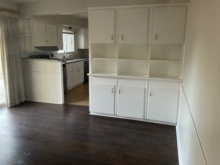 515 Cave Ln — Photo 8