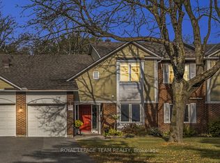 3 D Harness Ln, Ottawa, ON K2M1E1