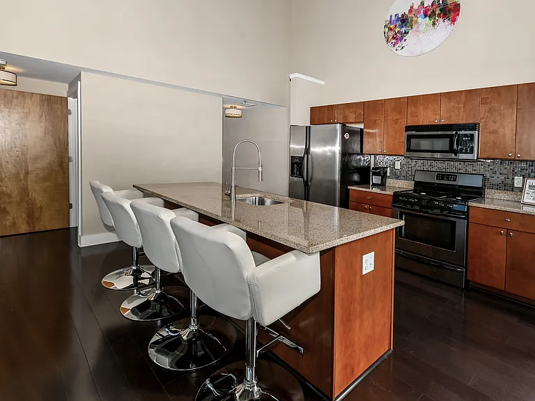 353 W 4th St #501 — Photo 14