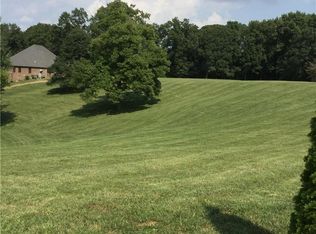 1109 S Clinton Rd, Caseyville, IL 62232