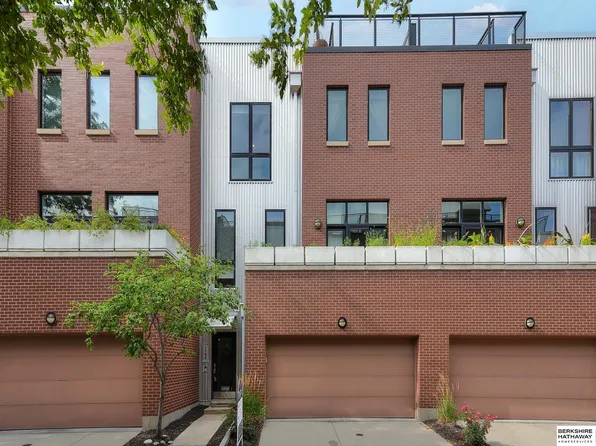 1142 Mayberry Plz #58A, Omaha, NE 68108