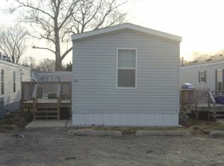 177 N Center St #27, Braidwood, IL 60408