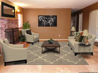 1302 Douglas Ave, Des Moines, IA 50313
