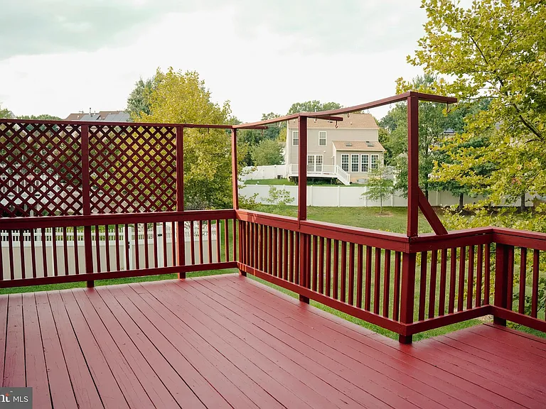 9013 Melody Dr — Photo 18