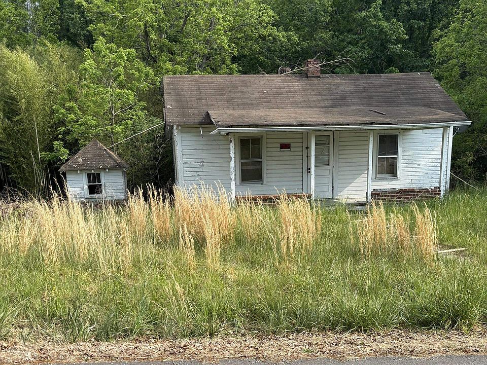 1st image of 3716 Case Knife Rd