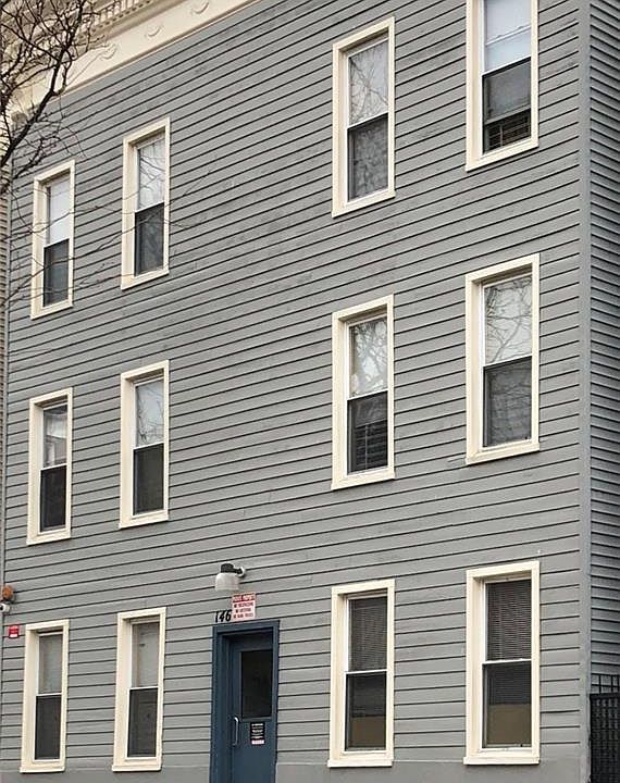 1st image of 148 Cortlandt St APT 3B