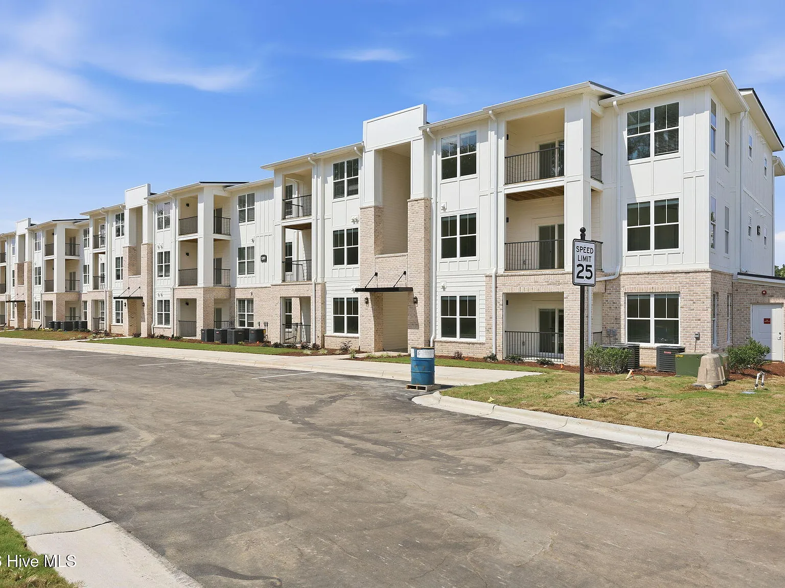 2 bed, 2.0 bath, $1,550 — Photo 3