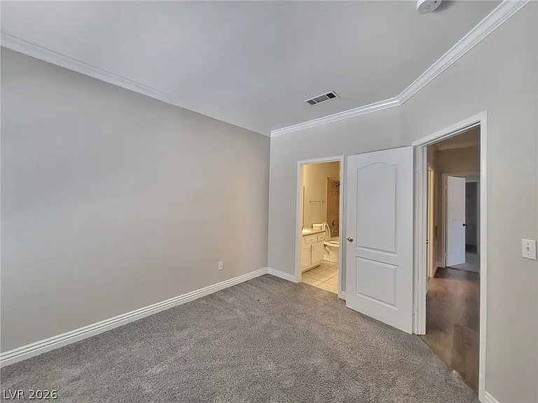 5525 W Flamingo Rd #2040 — Photo 8