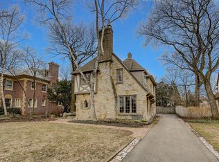 4819 N Lake Dr, Whitefish Bay, WI 53217