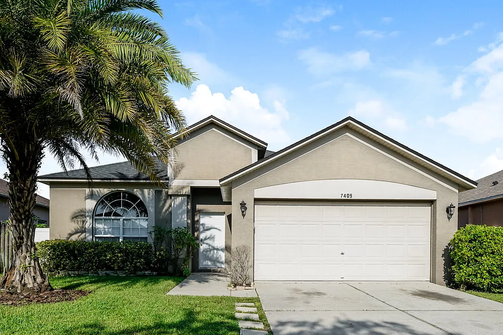 3 bed, 2.0 bath, 1710 sqft, $2,485 — Photo 1
