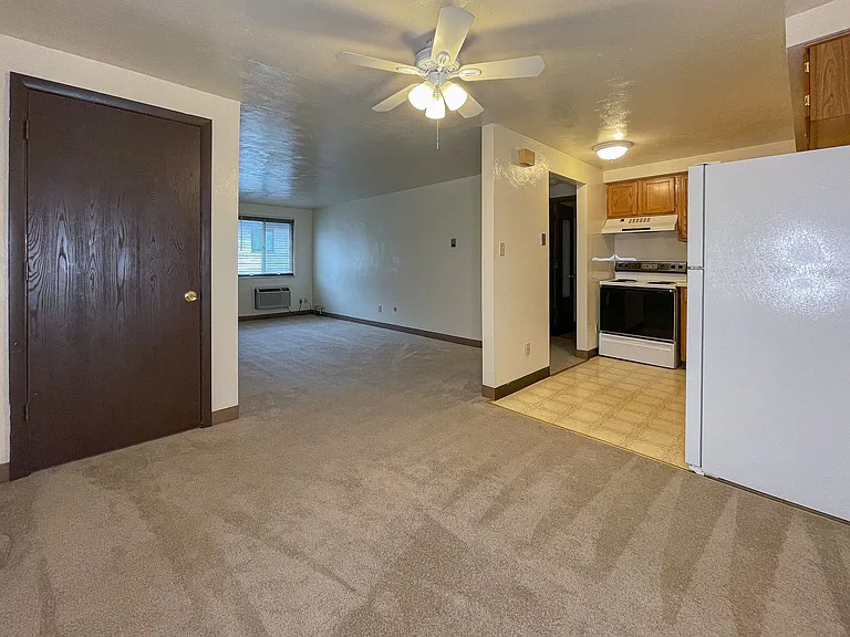 The Meadows Apartments (NEW) — Photo 17