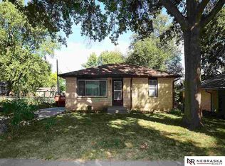 6824 Leighton Ave, Lincoln, NE 68507