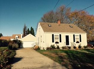 346 Read St, Somerset, MA 02726