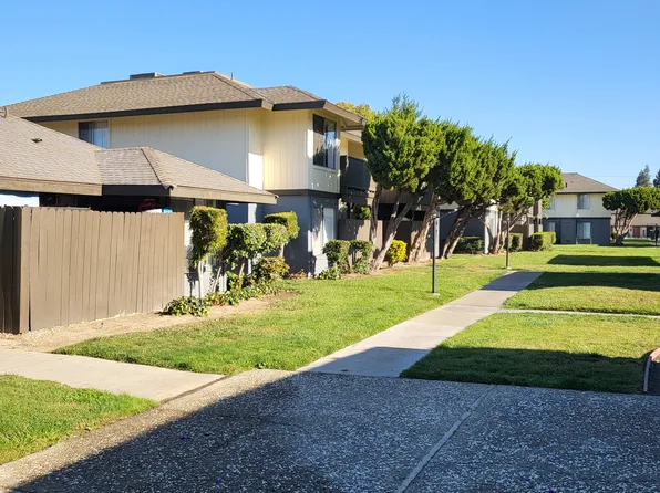 Pine Meadows Apartments