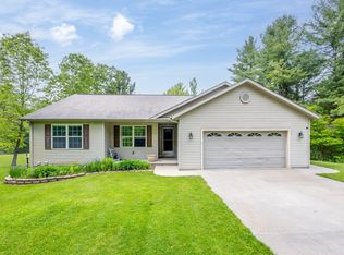 277 Madison Rd, Stanwood, MI 49346