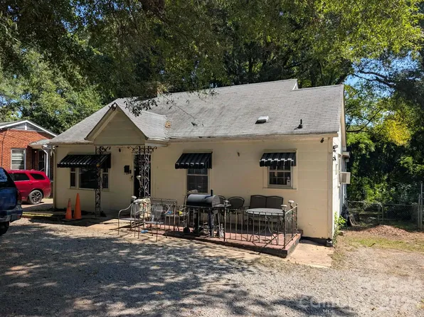 712 N Weldon St, Gastonia, NC 28052