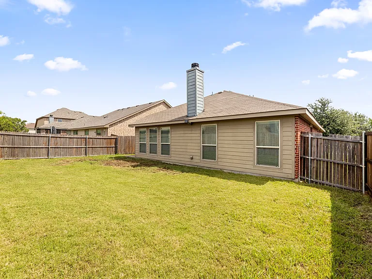 1011 Meadow Green Ct — Photo 26