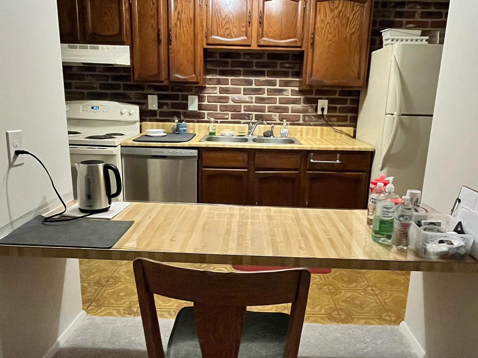 2 bed, 950 sqft, $1,650 — Photo 3