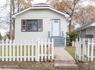 825 N Butrick St, Waukegan, IL 60085